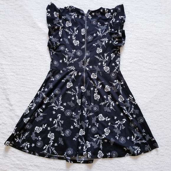 Xhilaration Fit and Flare Floral Dress with Ruffle - Picture 5 of 5